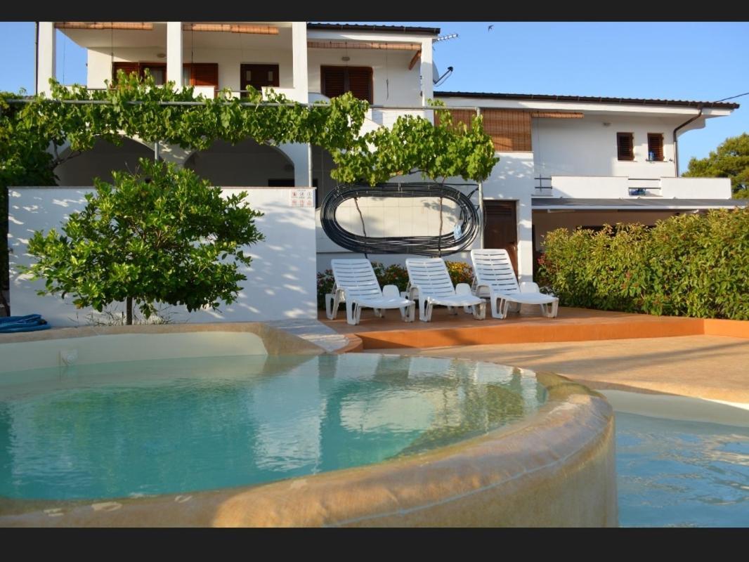 Apartments Goran Vir Exterior foto